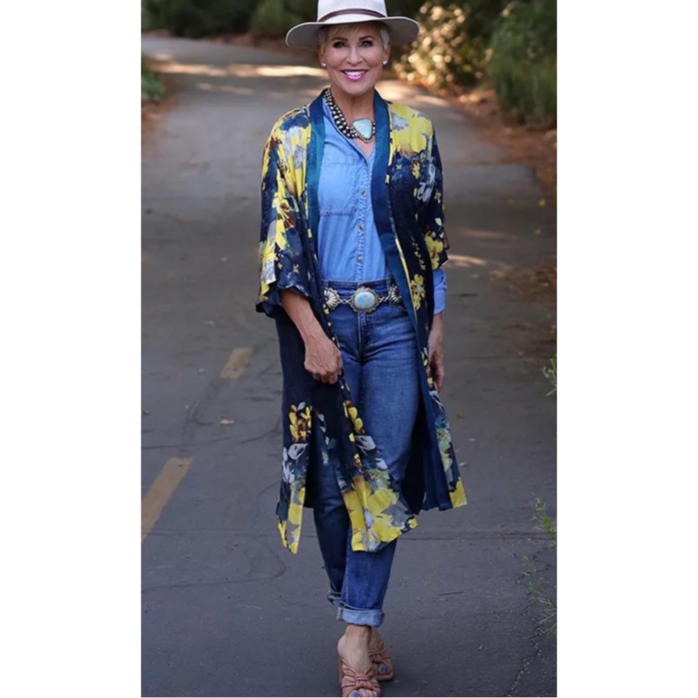 CHICO’S | $119 Ruana Kimono Topper in Desert Garden Navy, Size S/M
